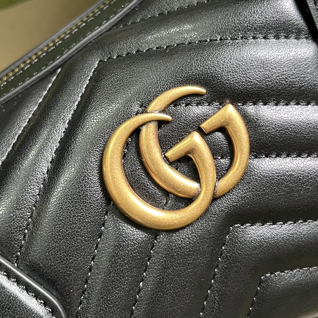 G*u*i gg marmont small top handle bag