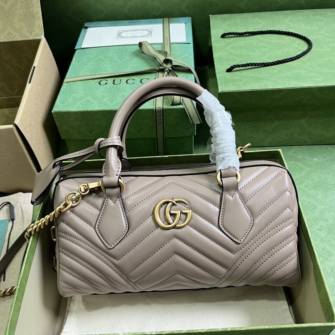 G*u*i gg marmont small top handle bag