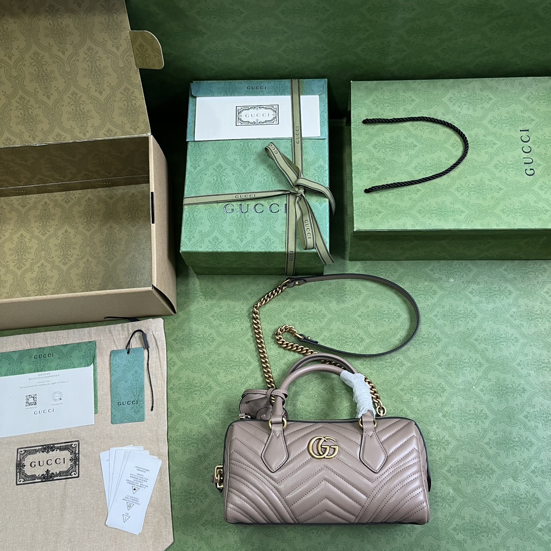 G*u*i gg marmont small top handle bag