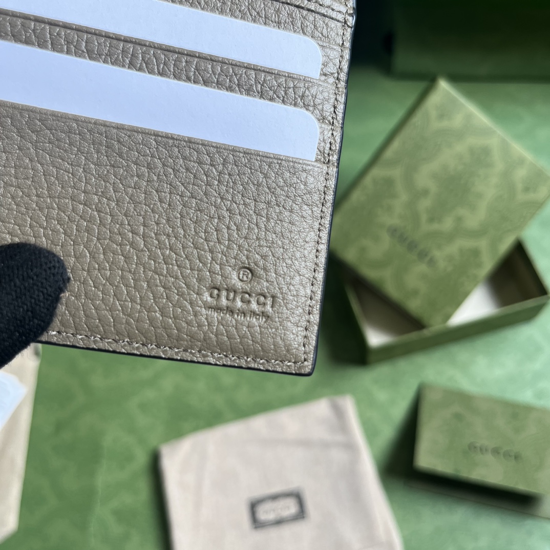 G*u*i jumbo gg wallet