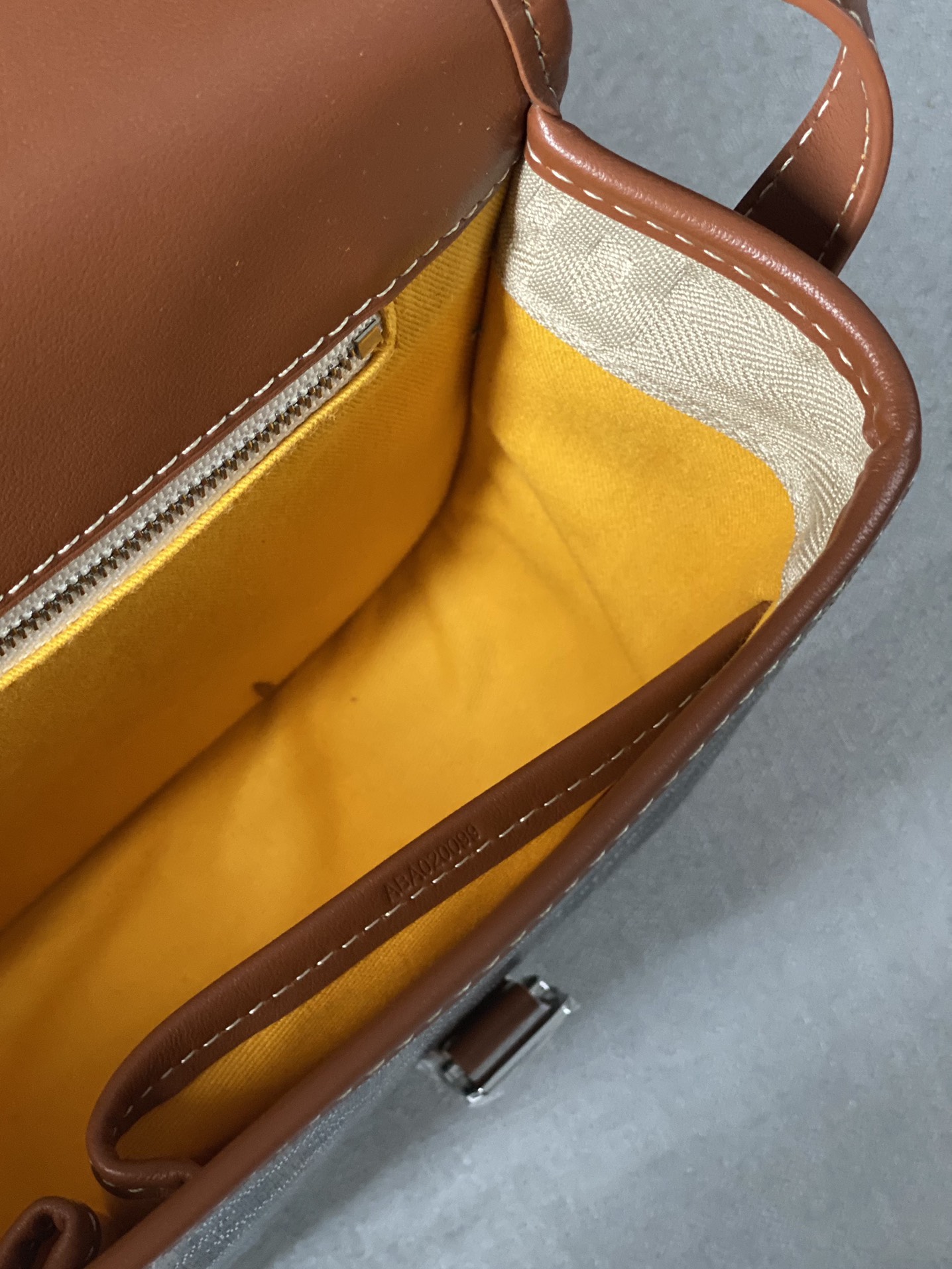 Go*ard belvedere messenger bag