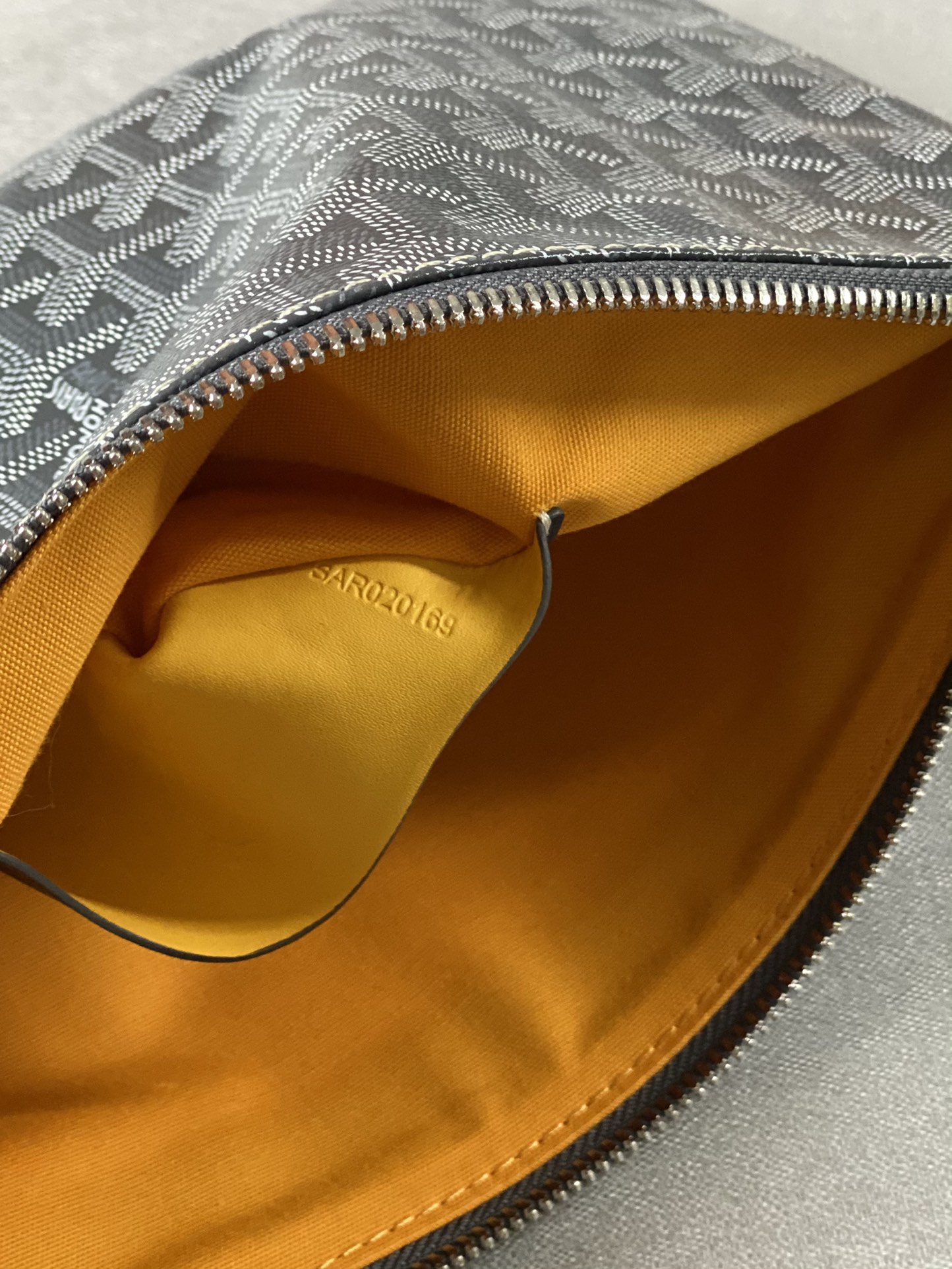 Go*ard sénat mm pouch