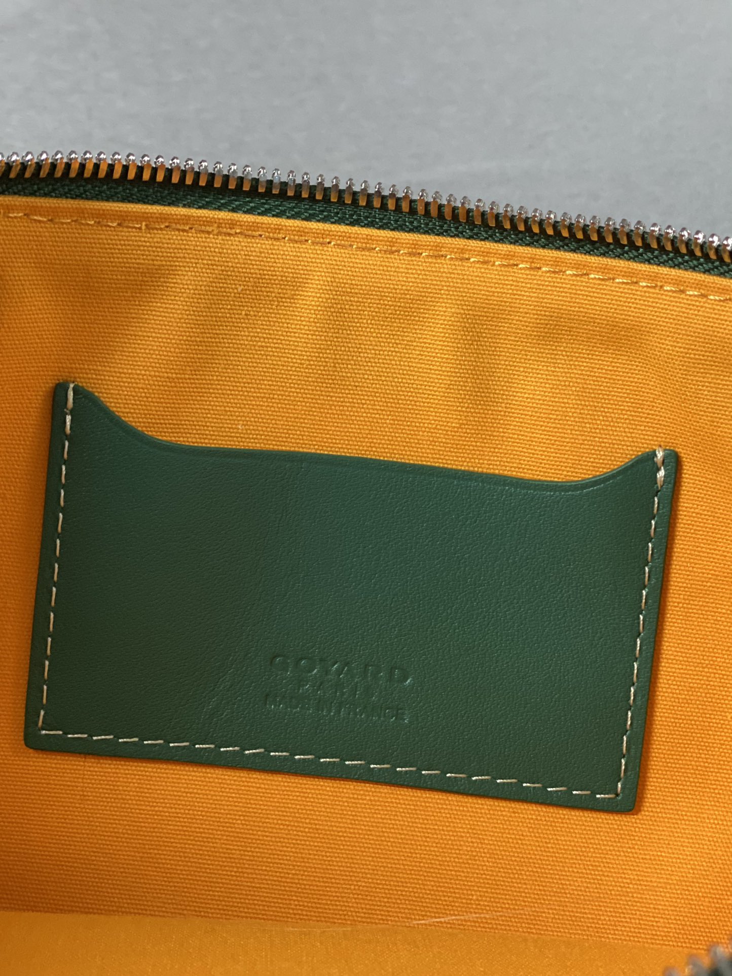Go*ard sénat mgm pouch