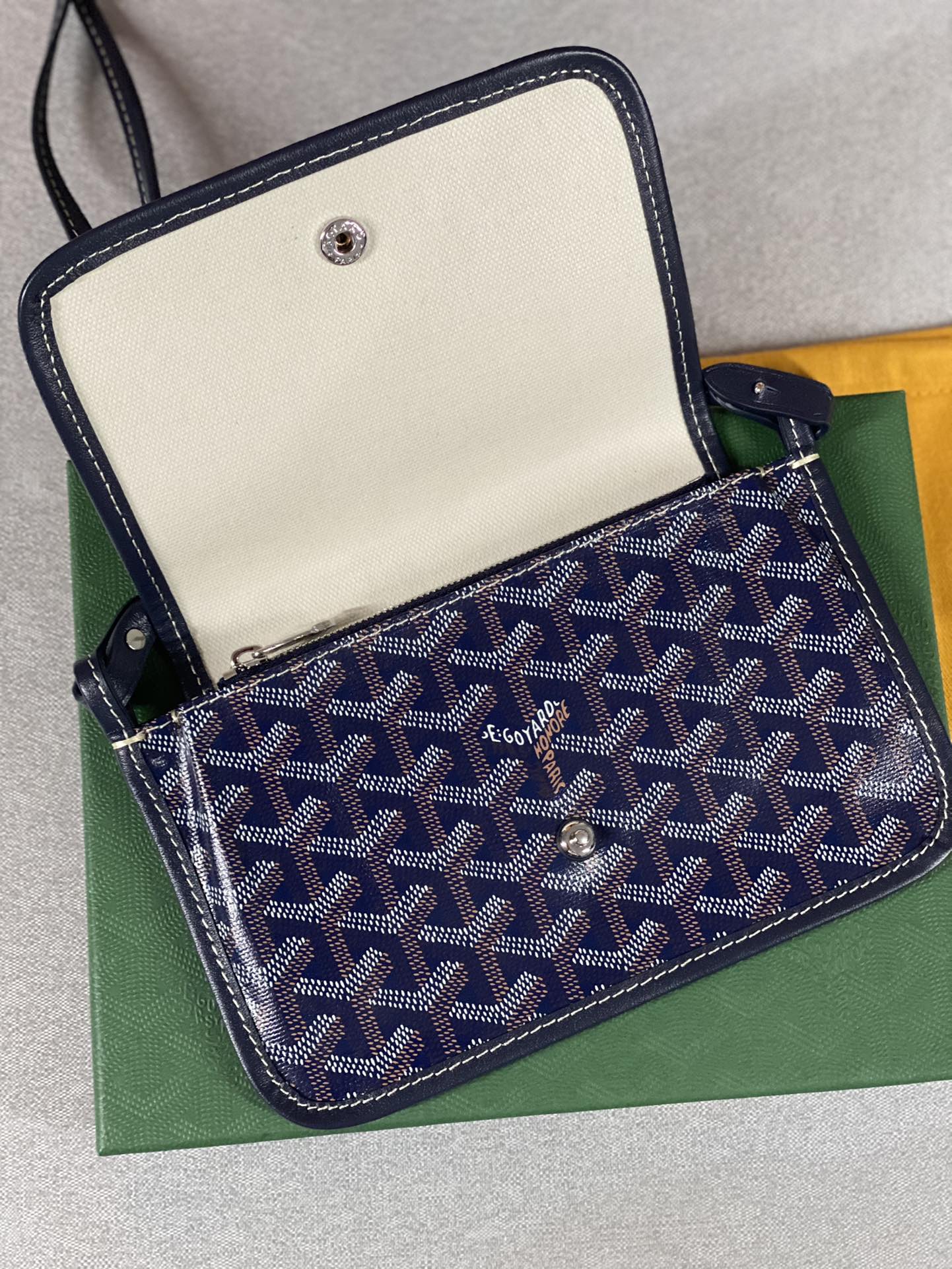 Go*ard plumet pocket wallet