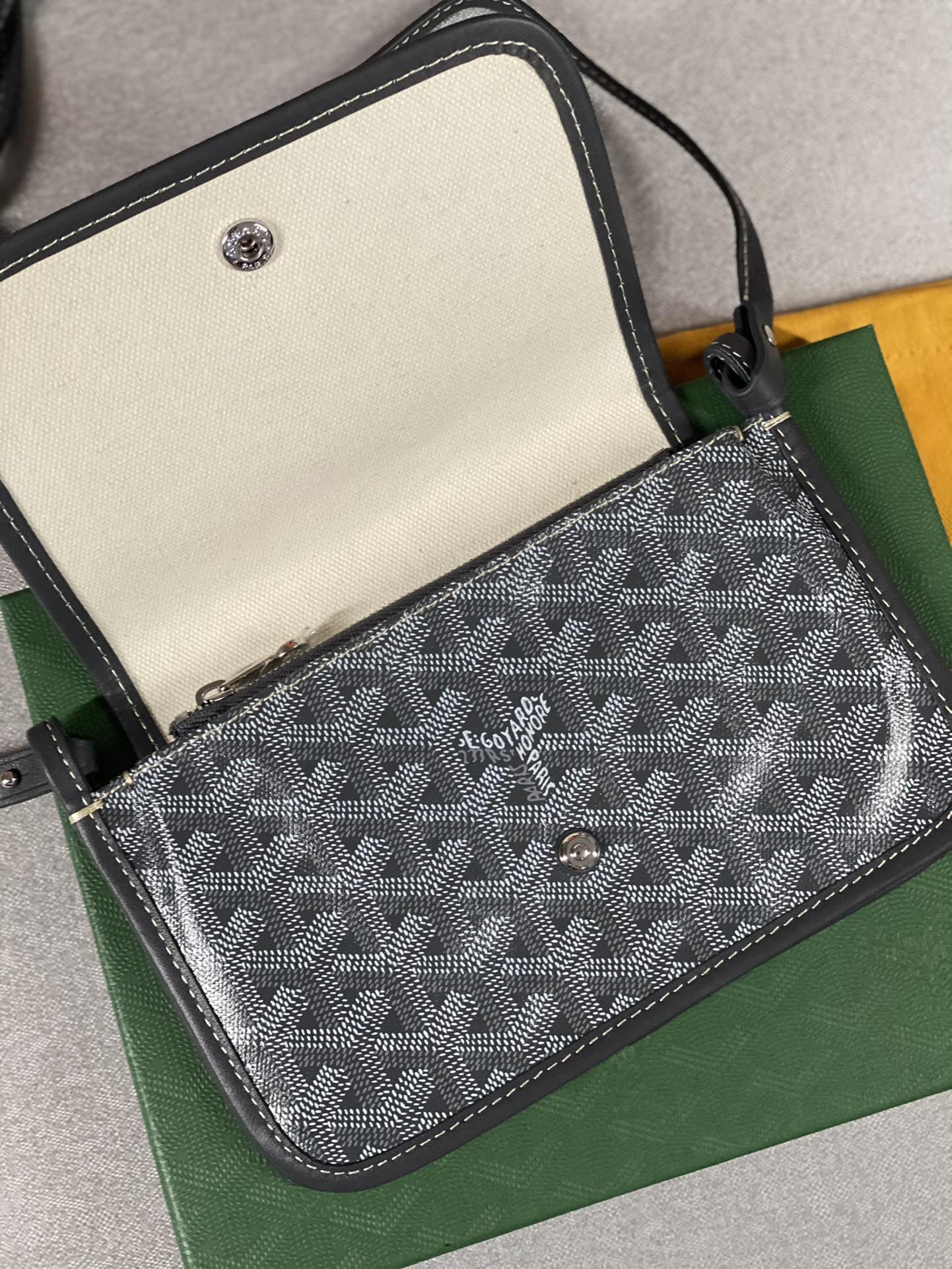 Go*ard plumet pocket wallet