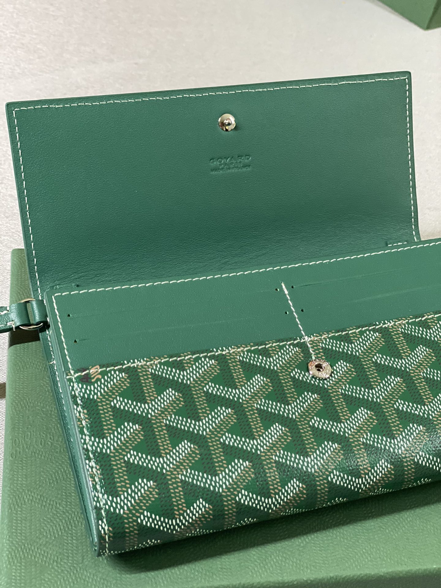 Go*ard varenne continental wallet