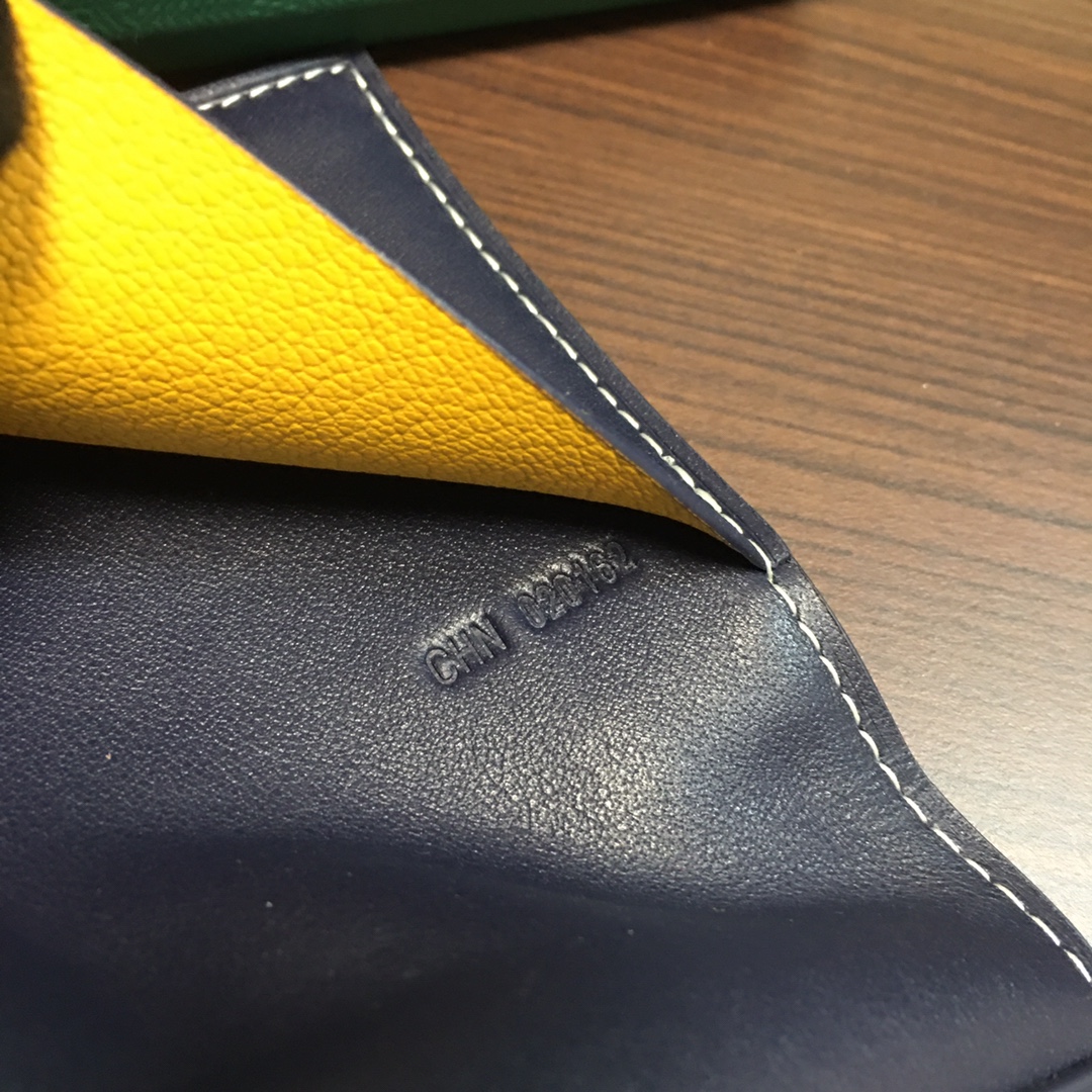 Go*ard grenelle passport cover