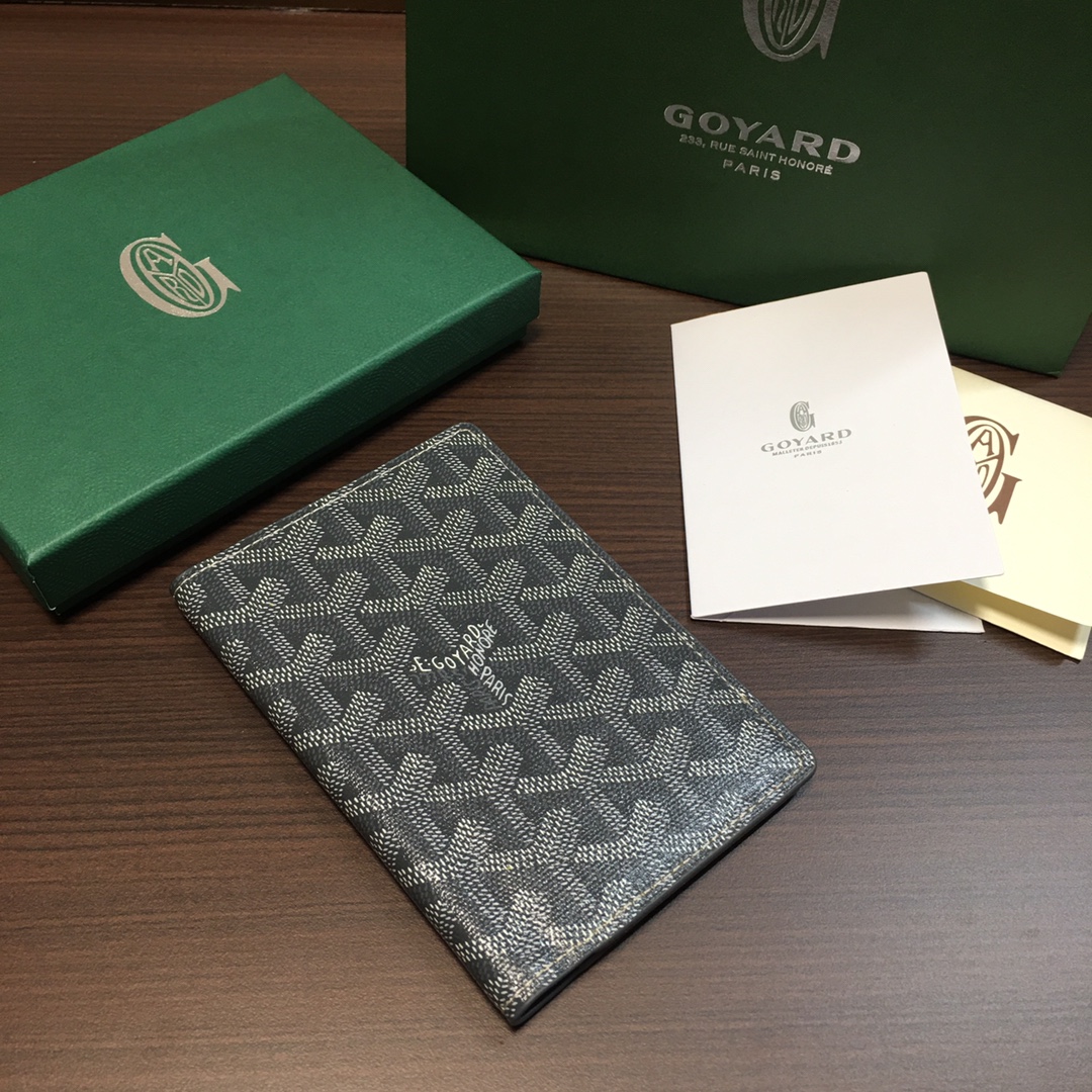 Go*ard grenelle passport cover