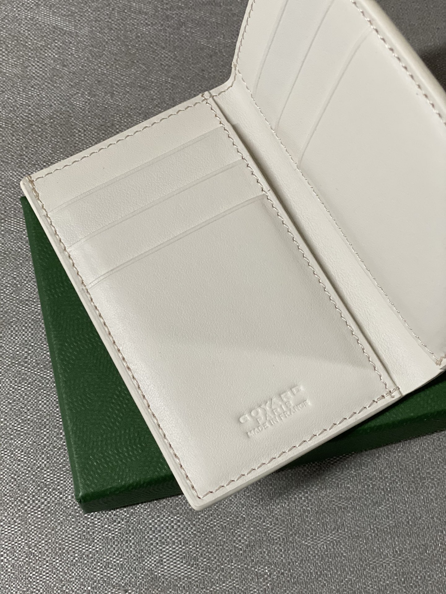 Go*ard saint-pierre card wallet
