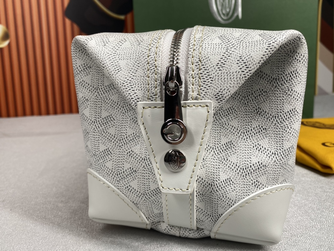 Go*ard bowling 25 toiletry bag