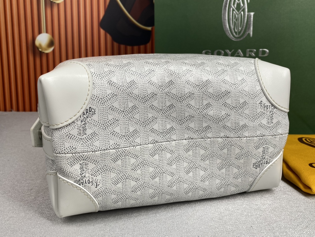 Go*ard bowling 25 toiletry bag