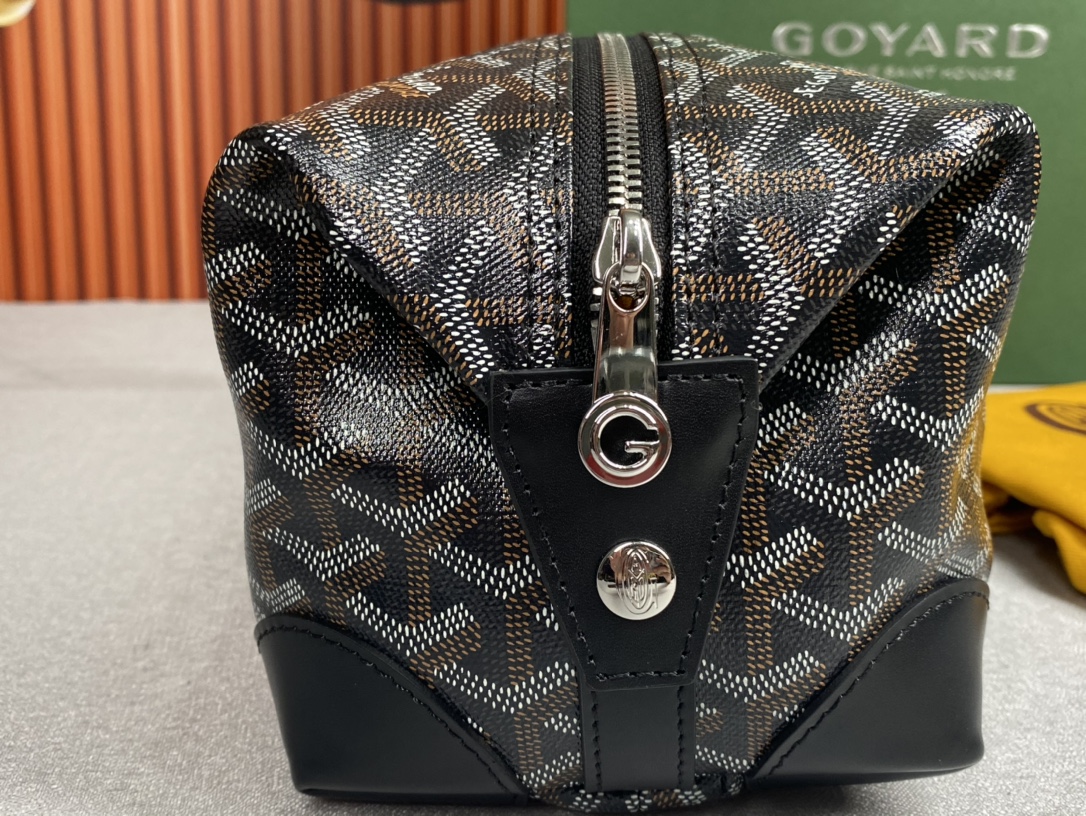 Go*ard bowling 25 toiletry bag