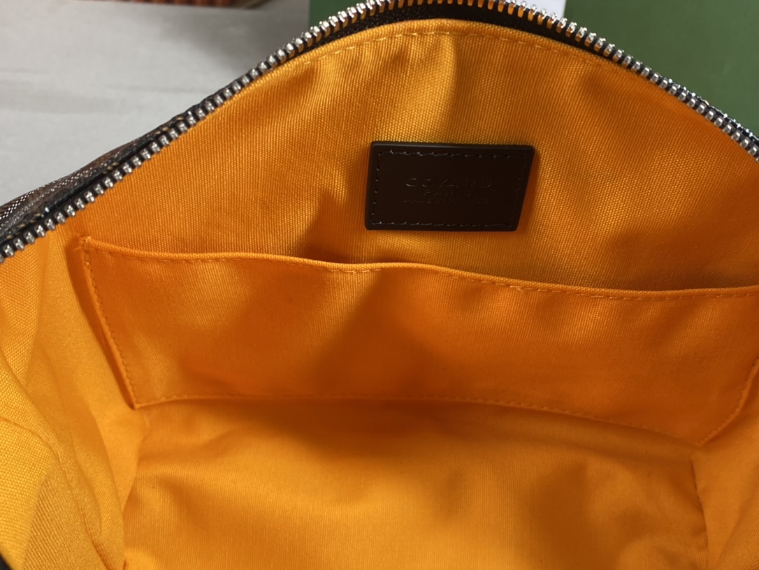 Go*ard bowling 25 toiletry bag