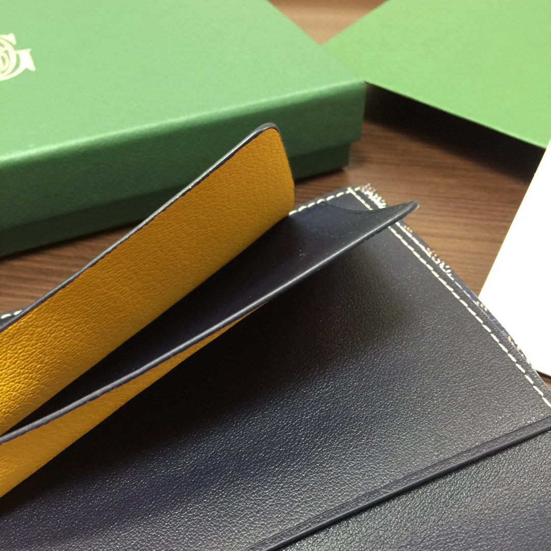 Go*ard long wallet