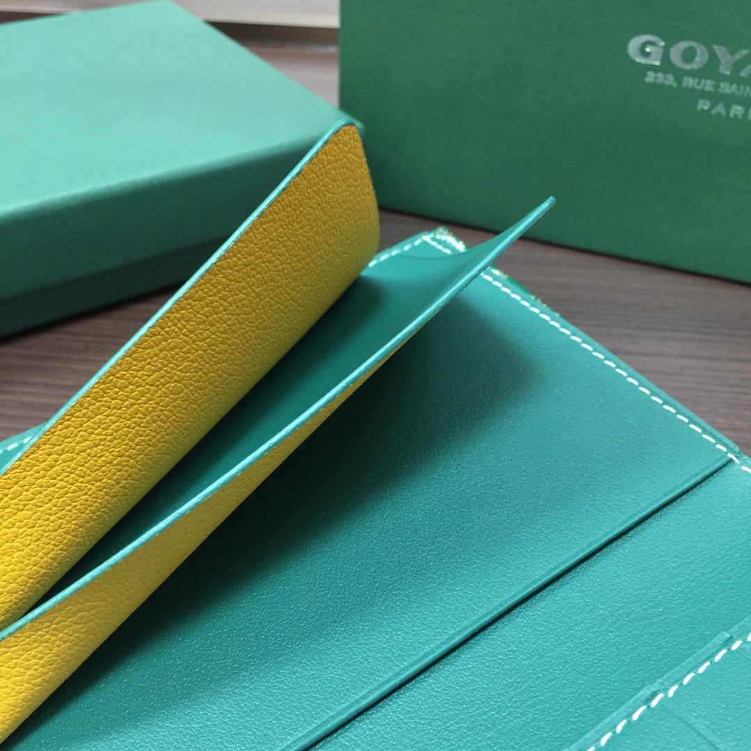 Go*ard long wallet