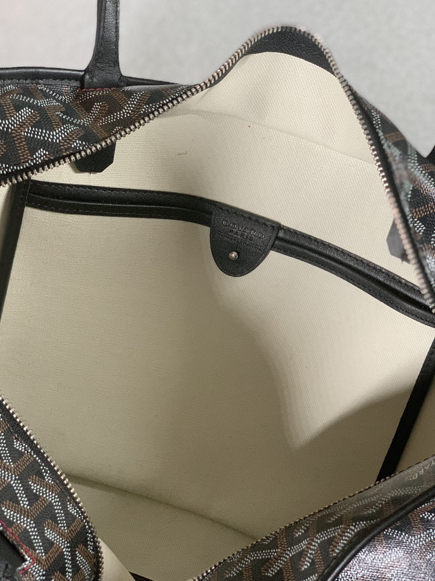 Go*ard artois mm bag