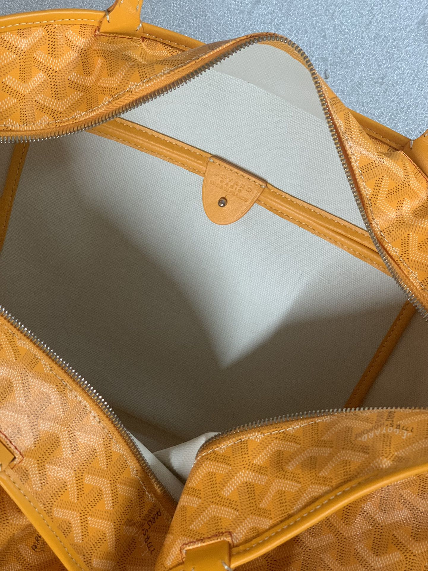 Go*ard artois mm bag