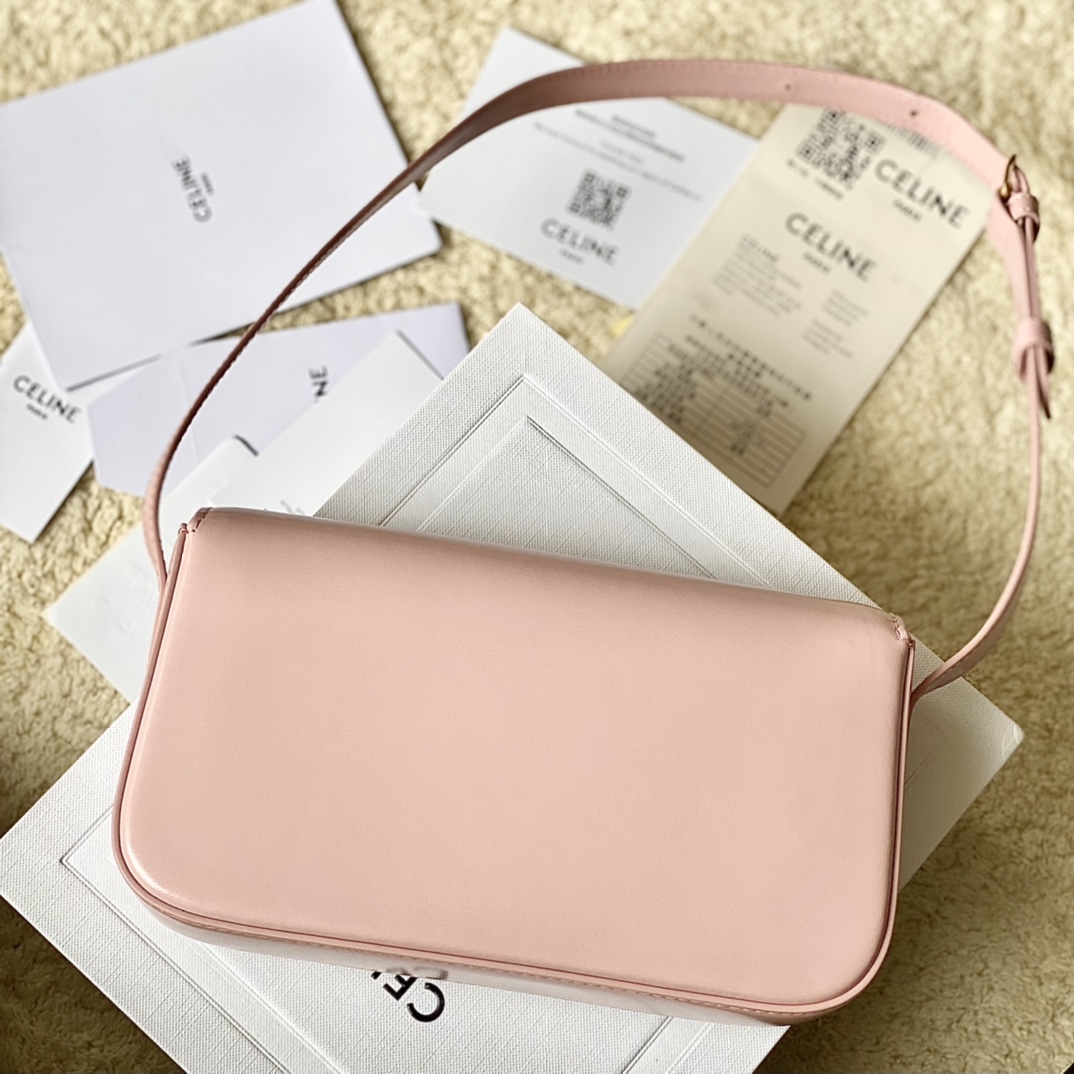 Ce**e triomphe shoulder bag