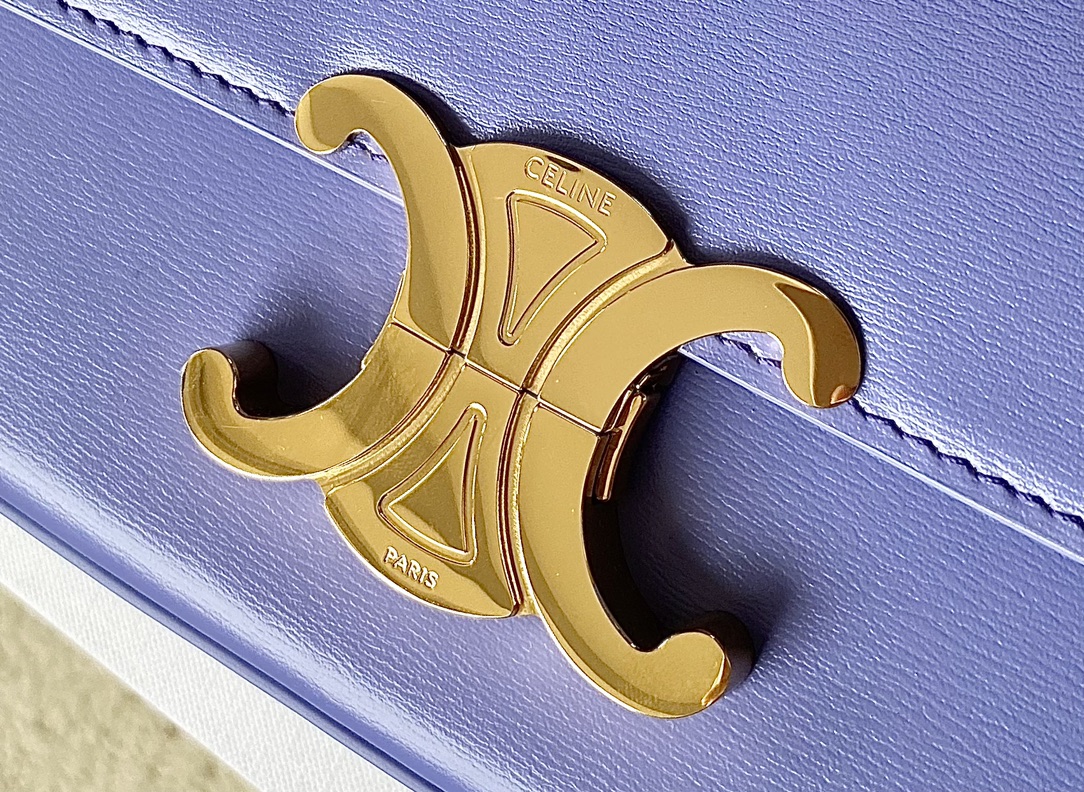 Ce**e triomphe shoulder bag