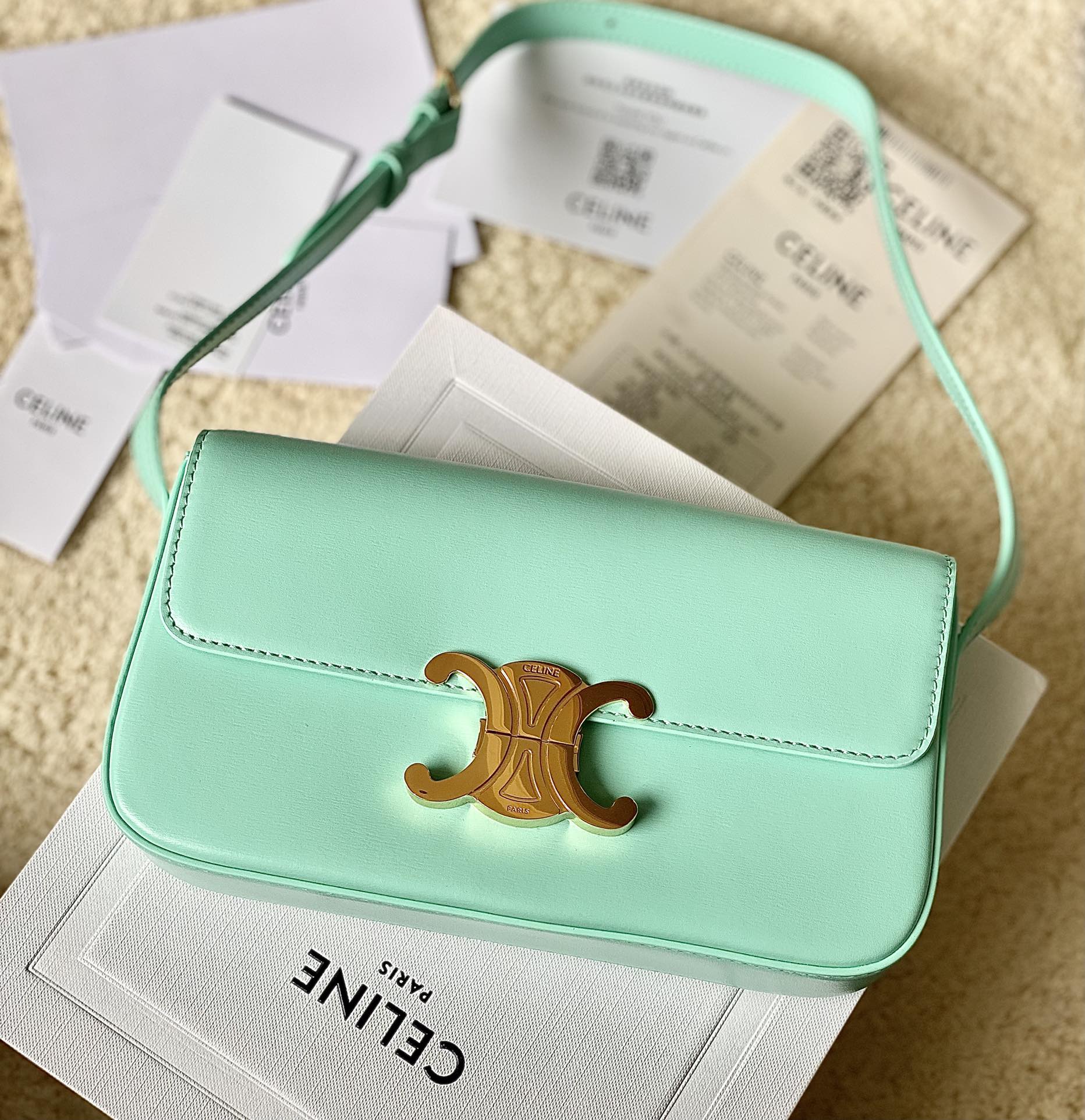 Ce**e triomphe shoulder bag
