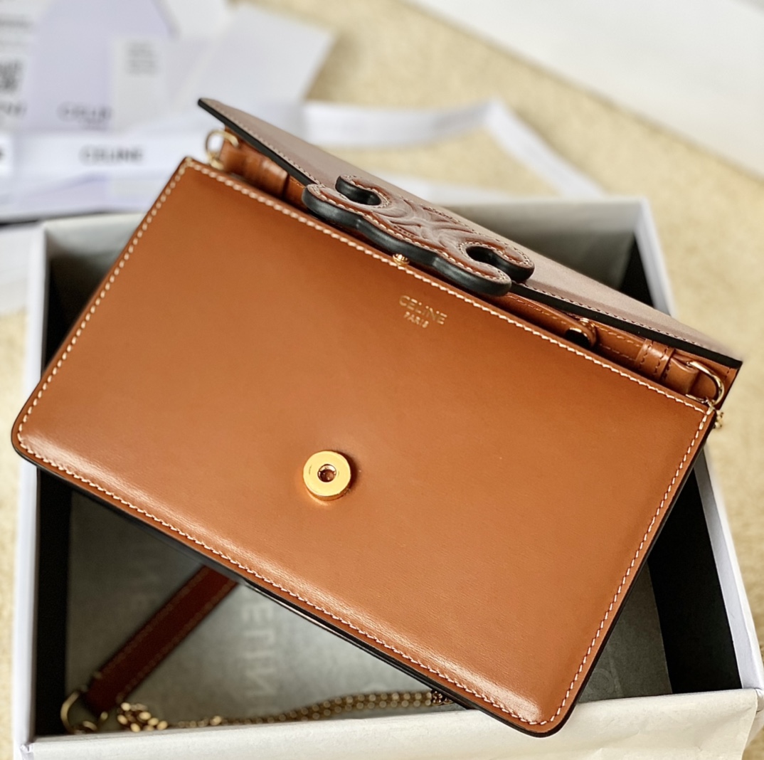 Ce**e wallet on chain triomphe