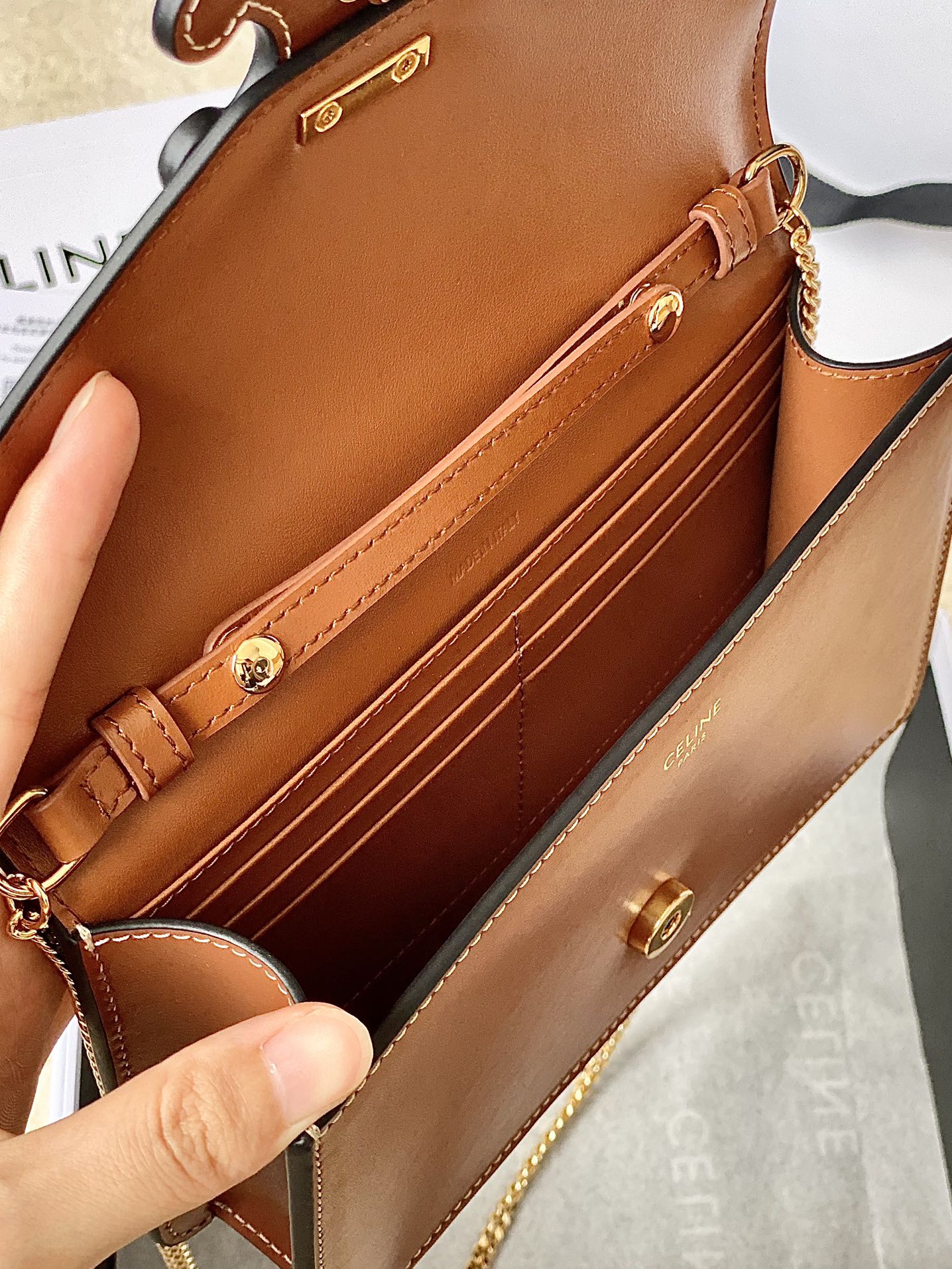 Ce**e wallet on chain triomphe