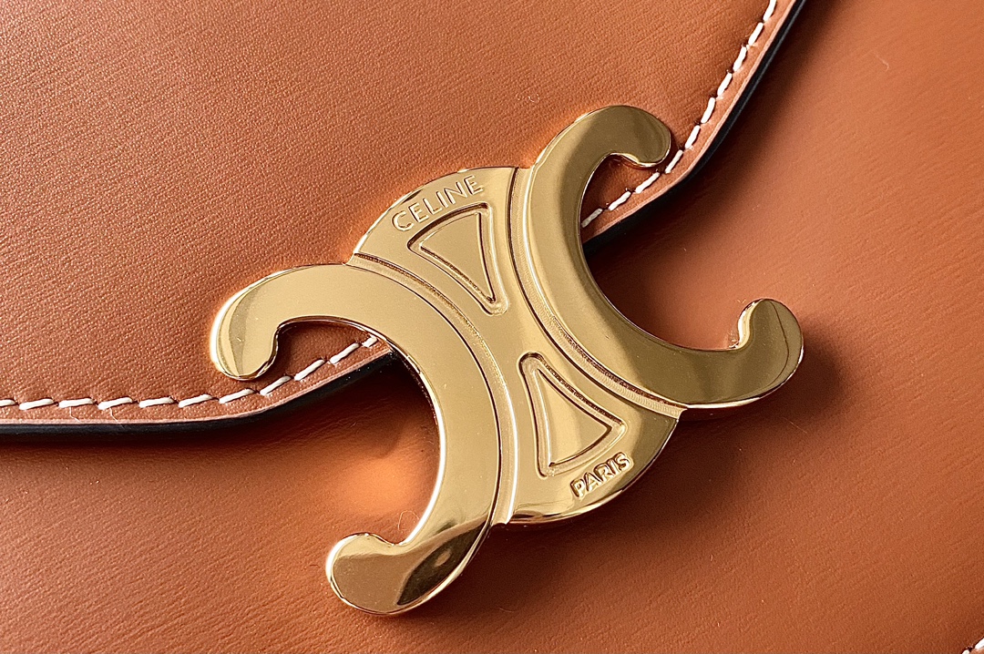 Ce**e wallet on chain triomphe