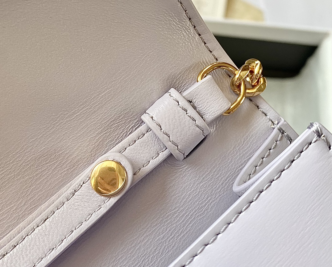 Ce**e wallet on chain triomphe