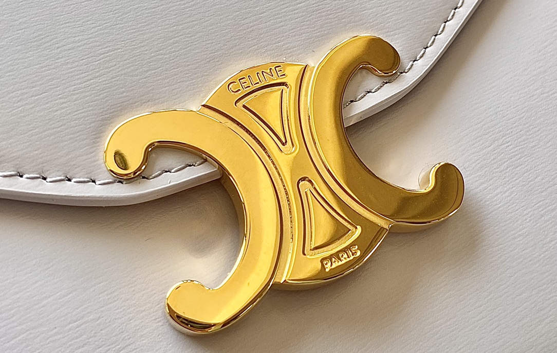 Ce**e wallet on chain triomphe