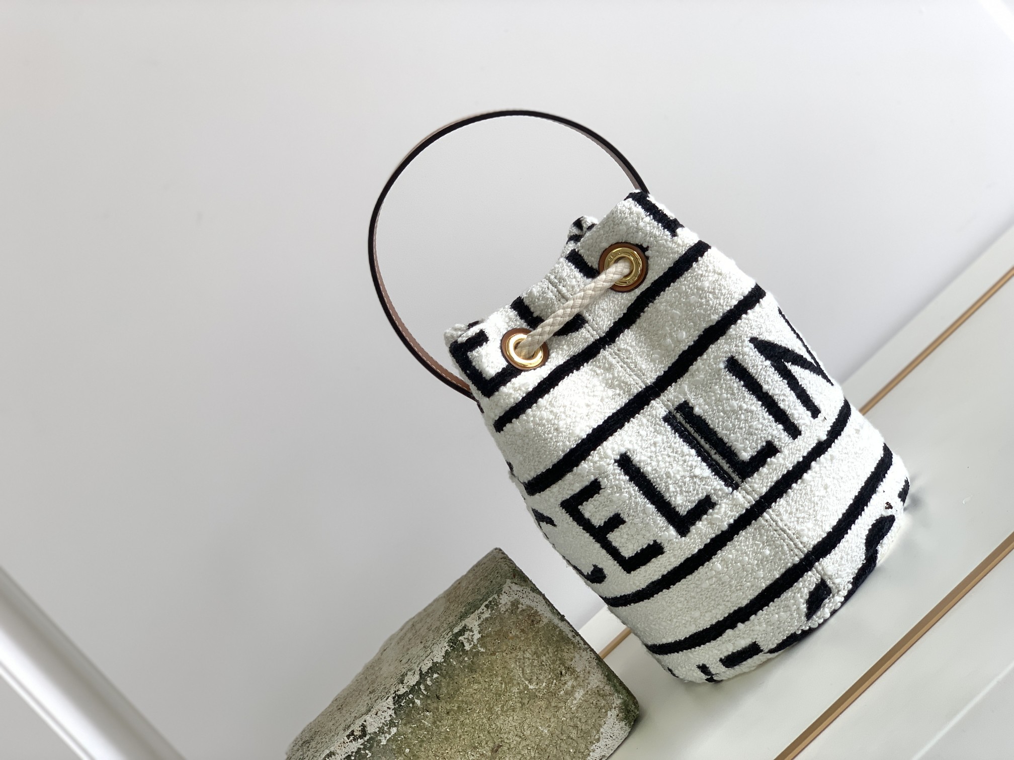 Ce**e teen drawstring