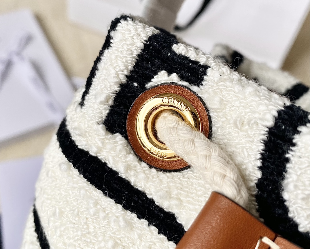 Ce**e teen drawstring