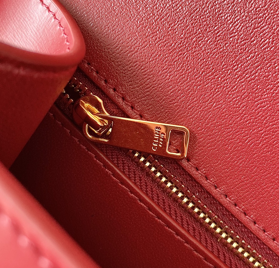 Ce**e besace triomphe bag