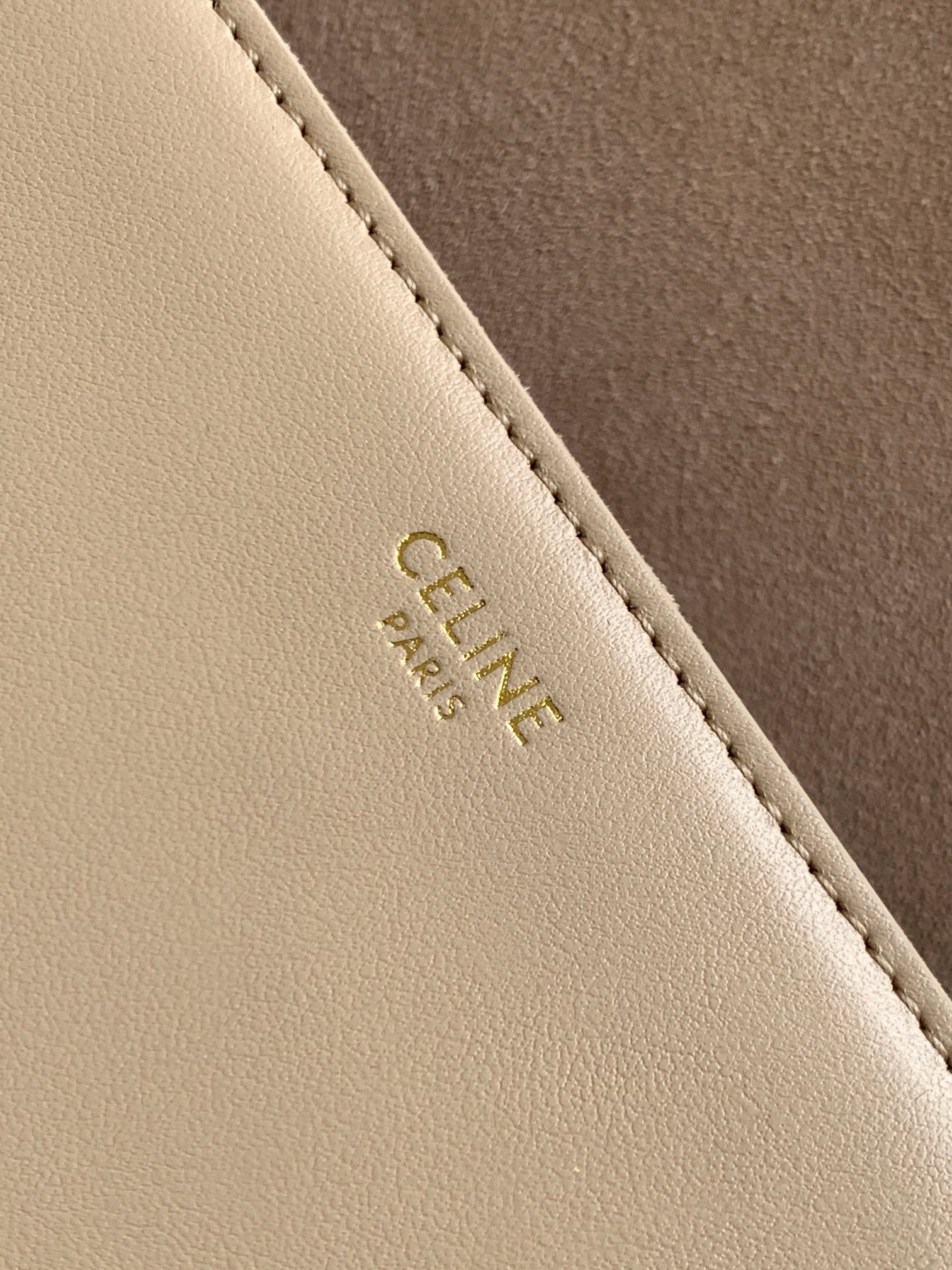Ce**e besace cuir triomphe