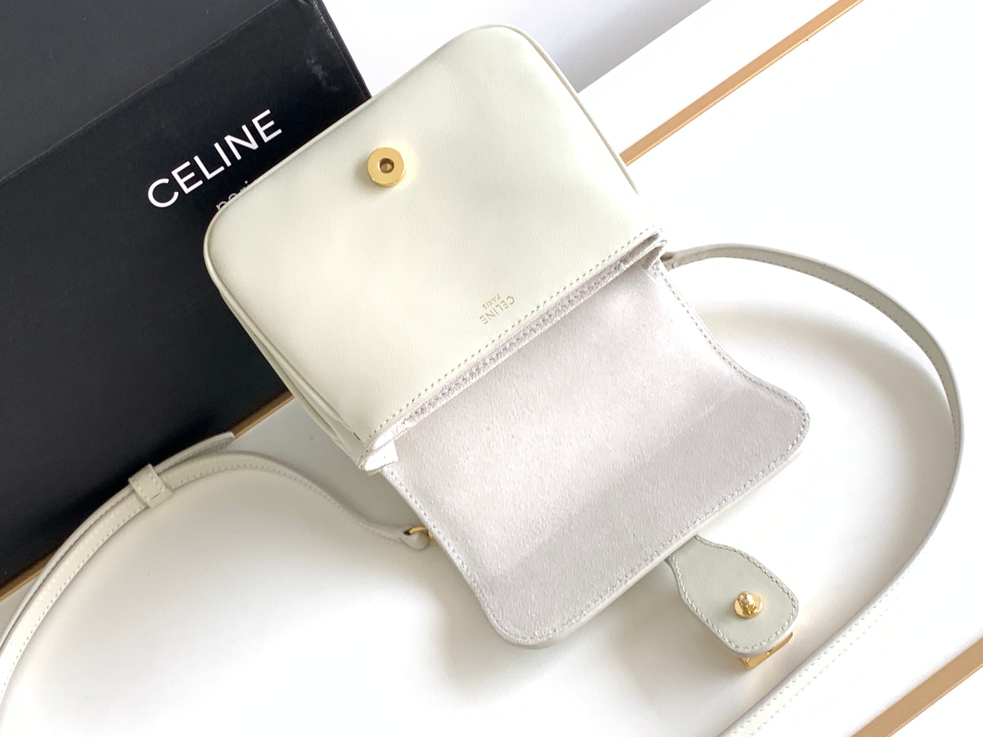 Ce**e tabou mini bag
