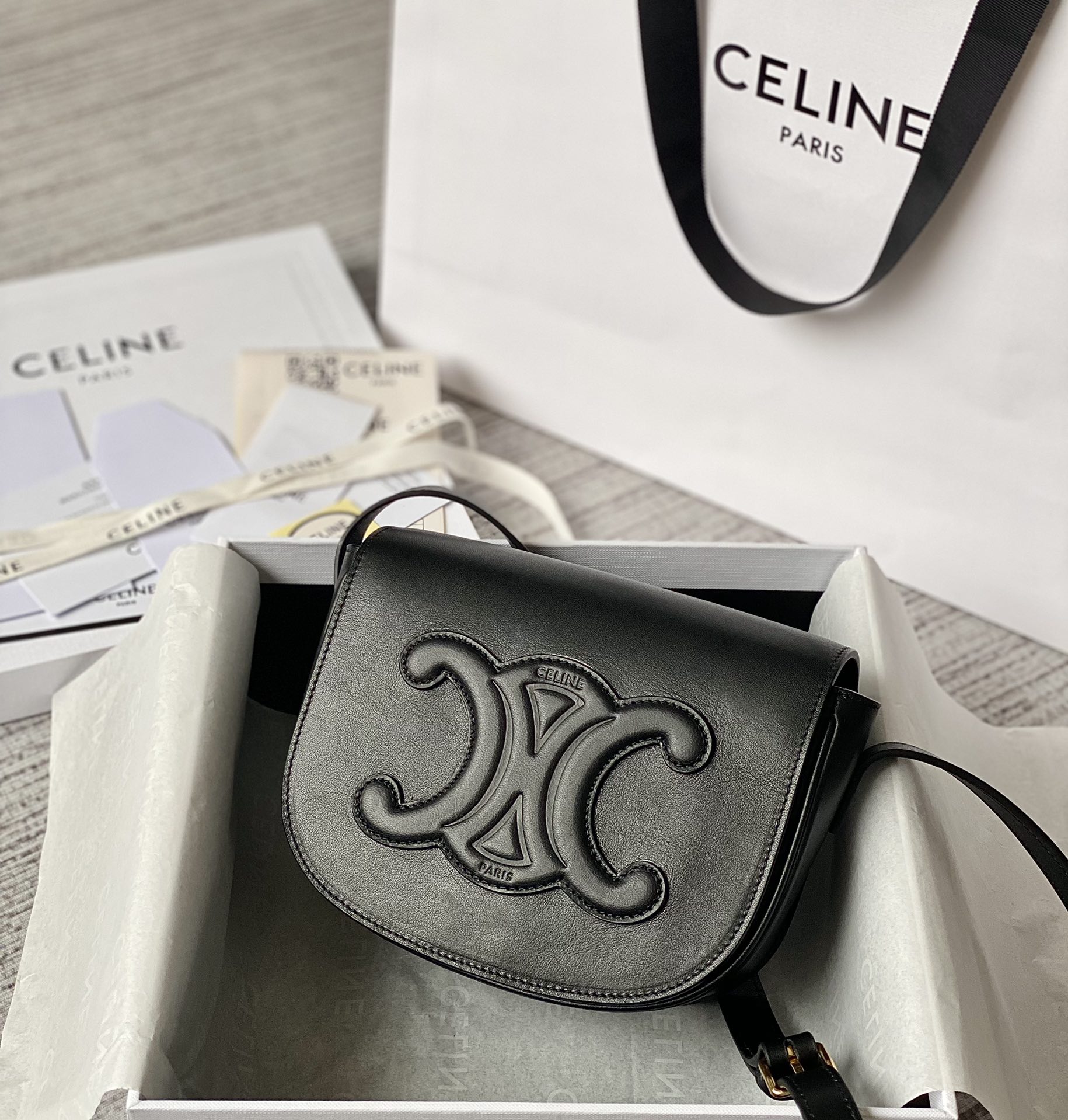 Ce**e folco cuir triomphe