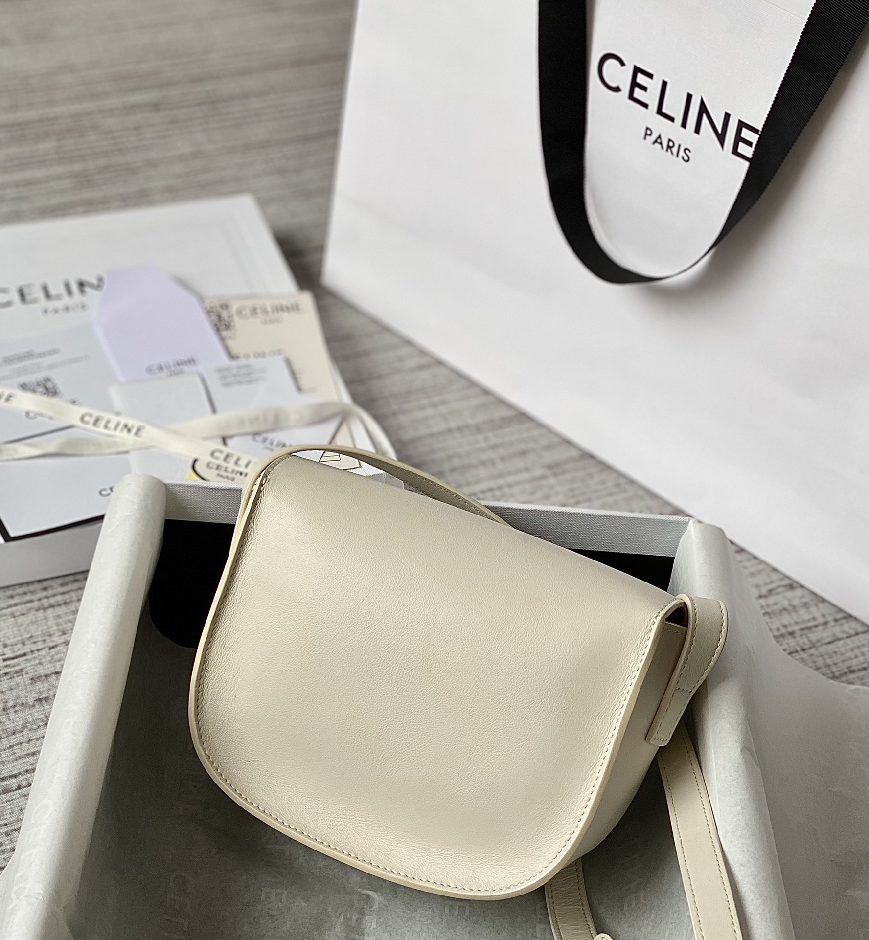 Ce**e folco cuir triomphe