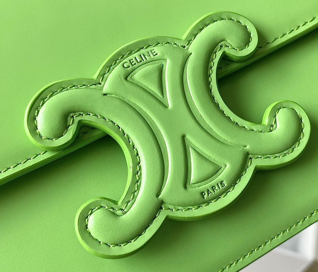 Ce**e cuir triomphe