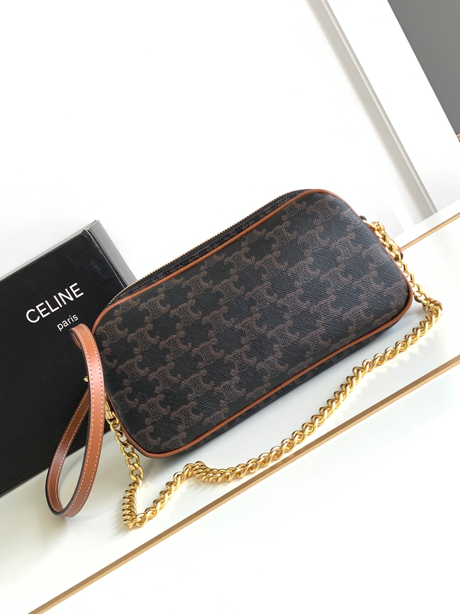 Ce**e multi bag in triomphe