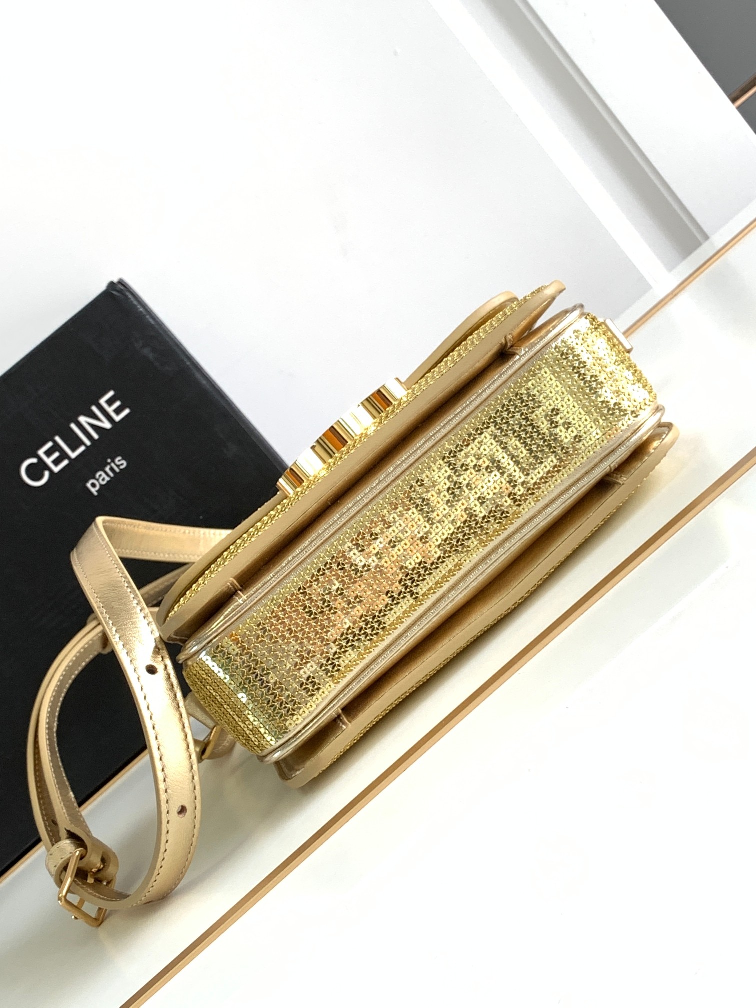 Ce**e teen triomphe bag