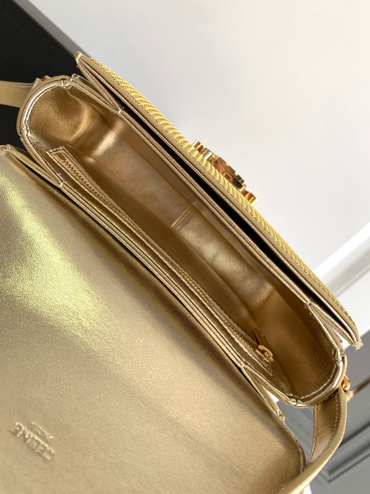 Ce**e teen triomphe bag