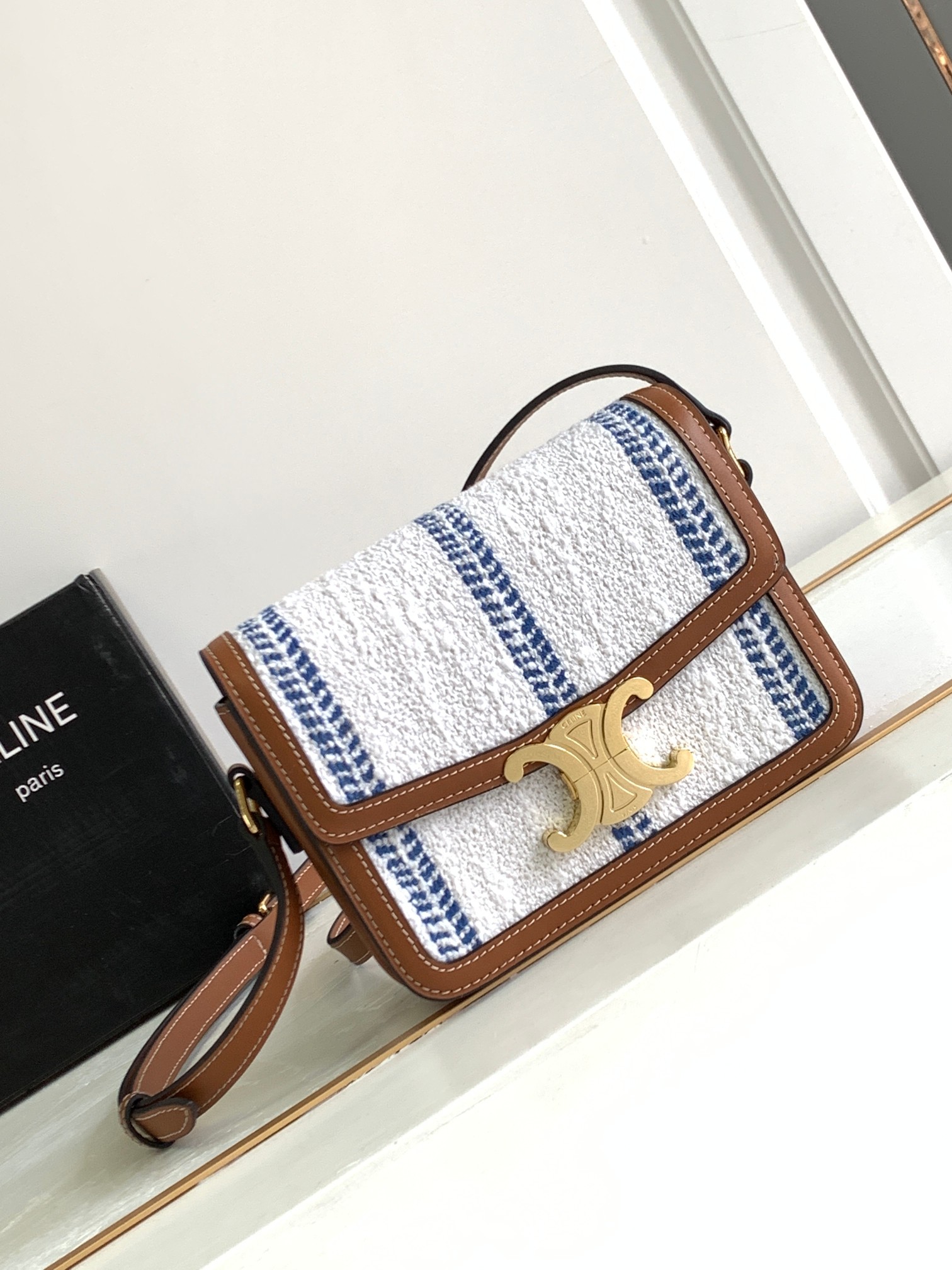 Ce**e teen triomphe bag