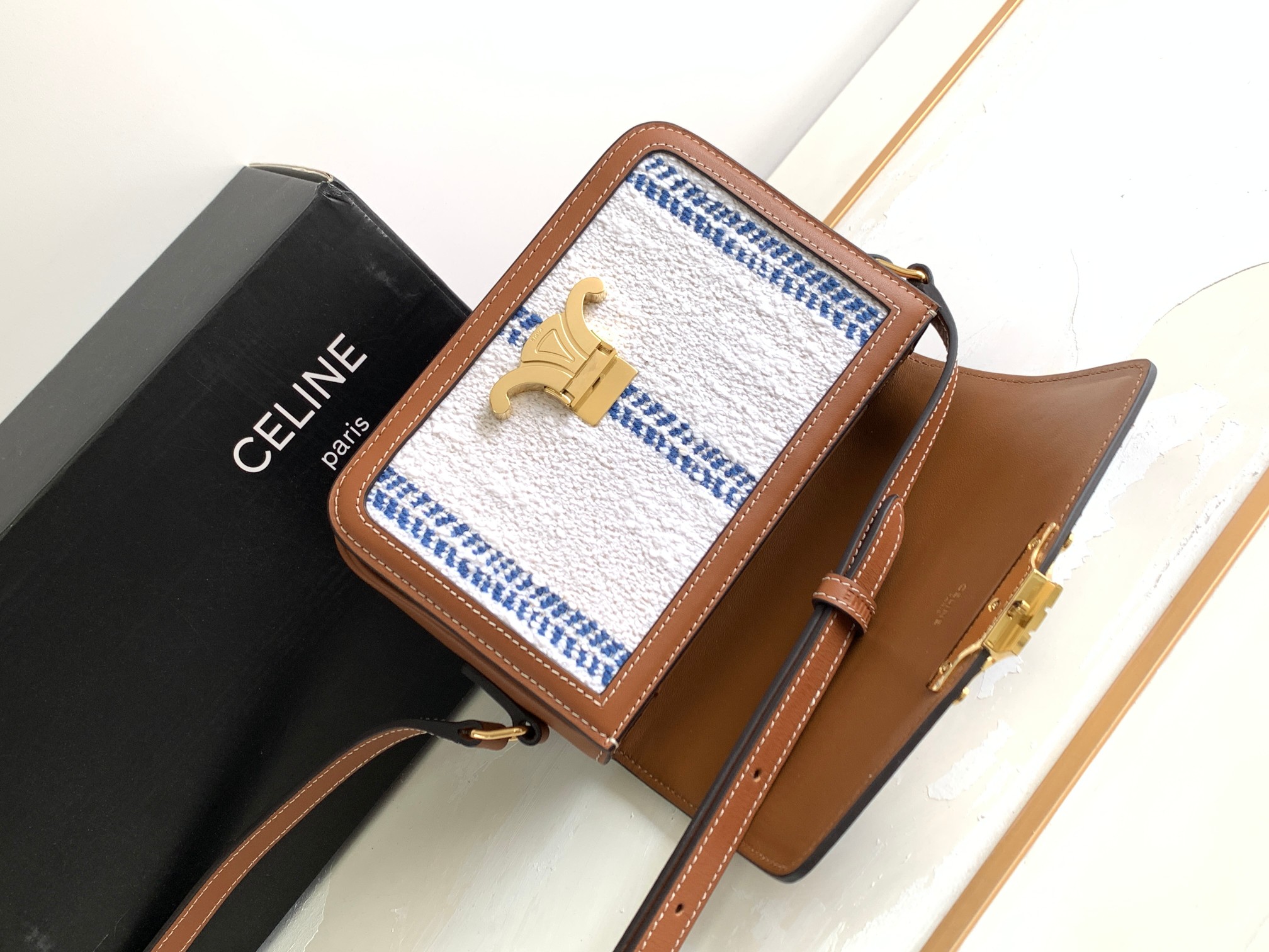 Ce**e teen triomphe bag