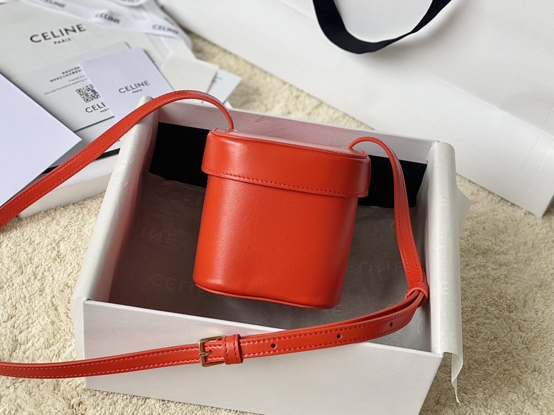 Ce**e small box