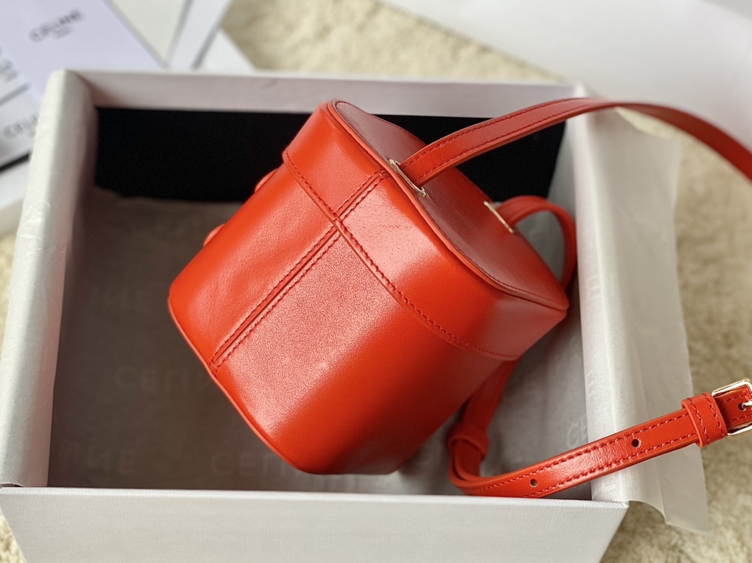Ce**e small box