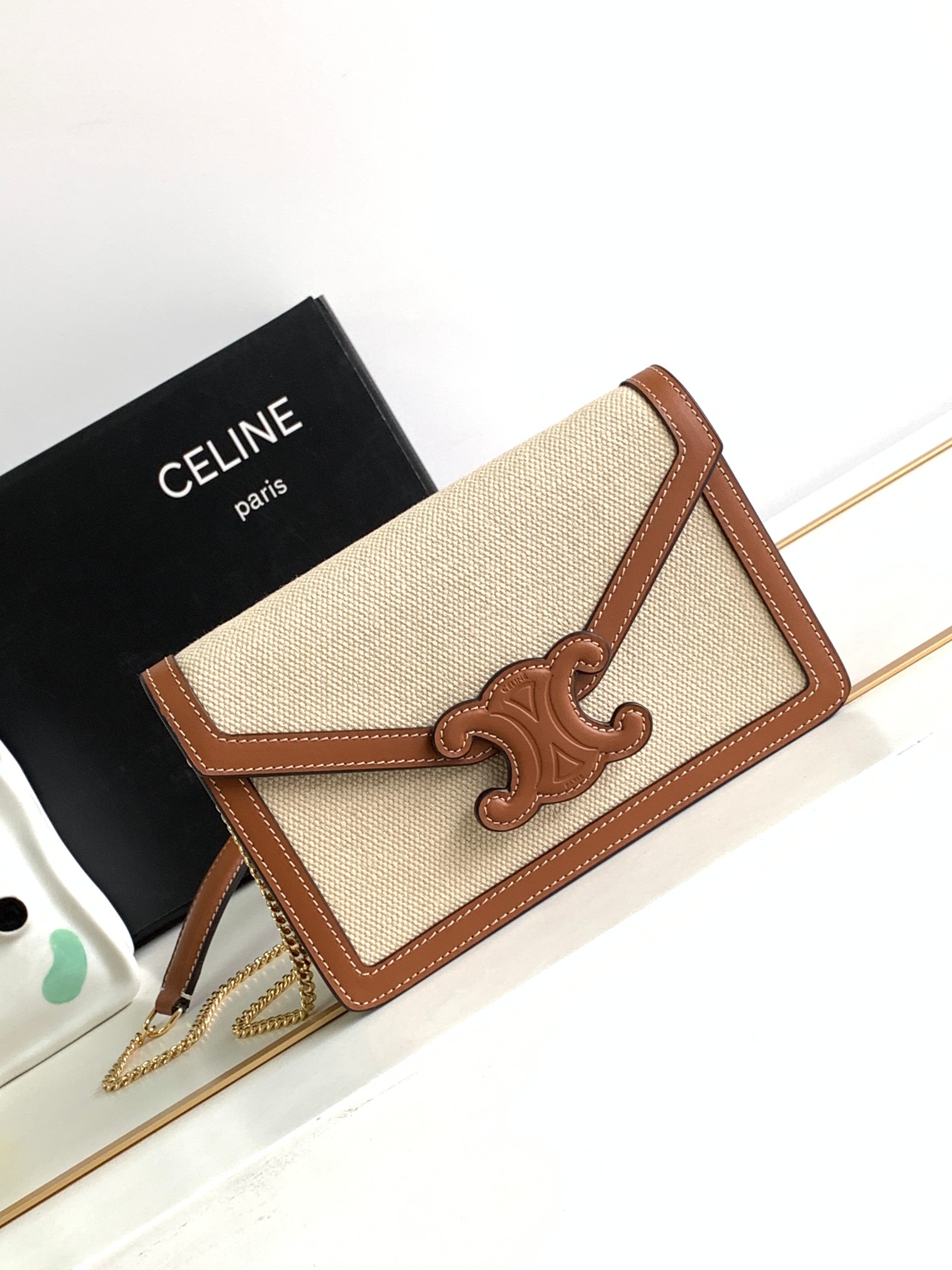 Ce**e wallet on chain triomphe