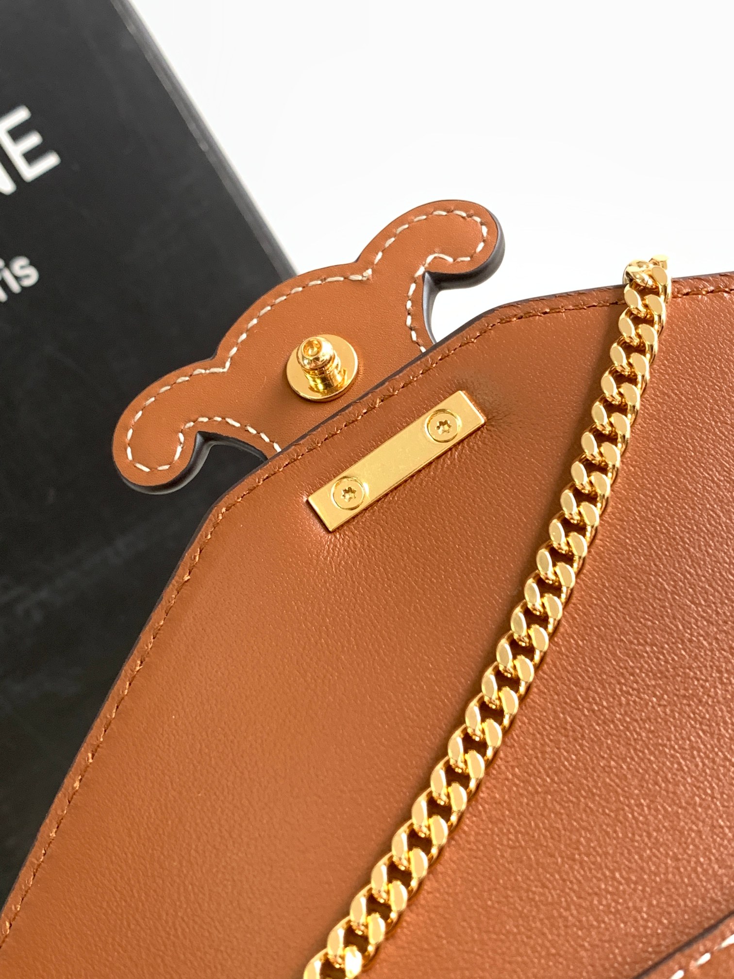 Ce**e wallet on chain triomphe