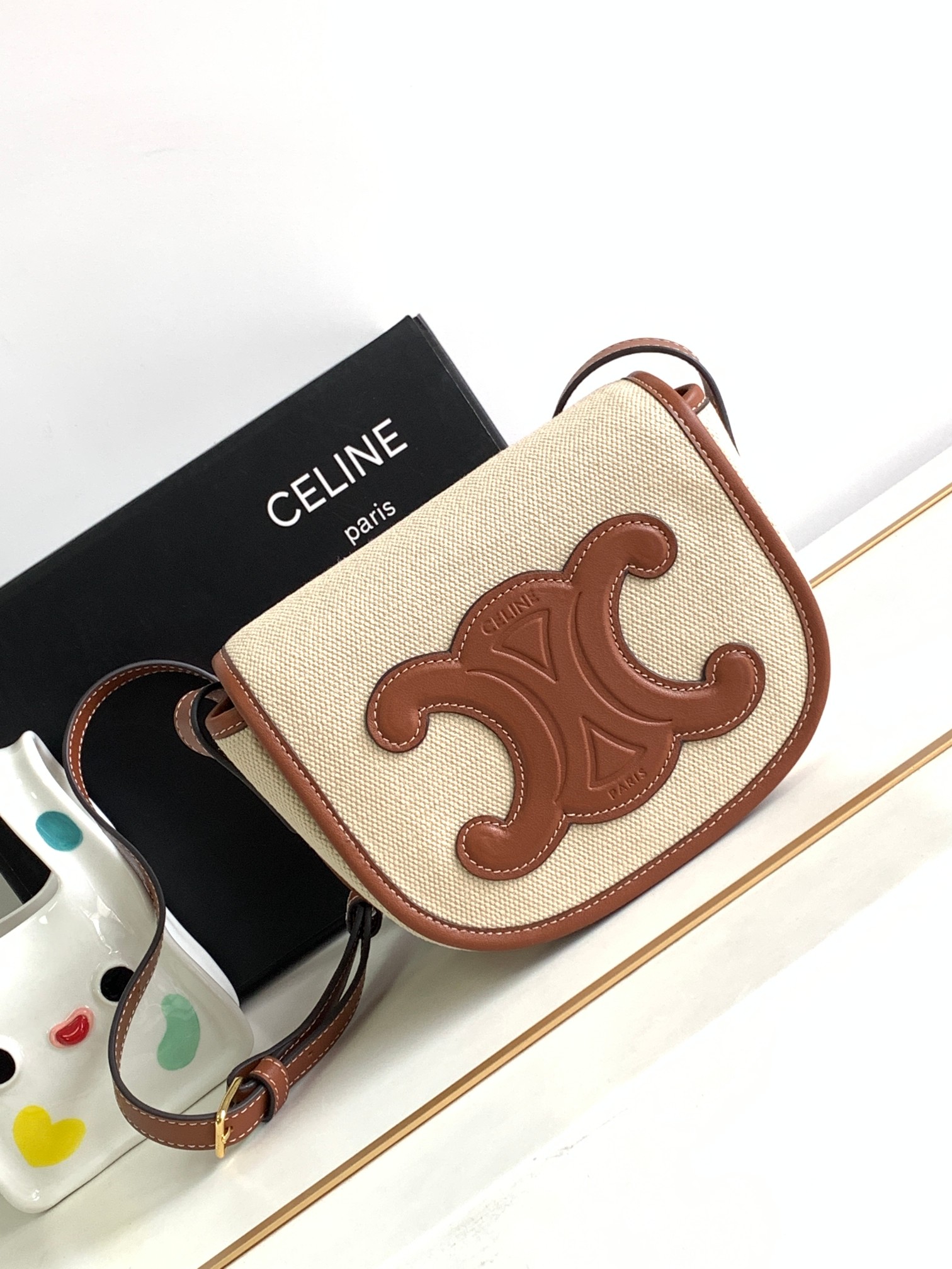 Ce**e folco cuir triomphe