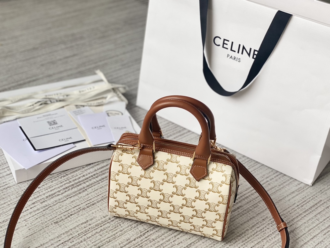Ce**e small boston cuir triomphe