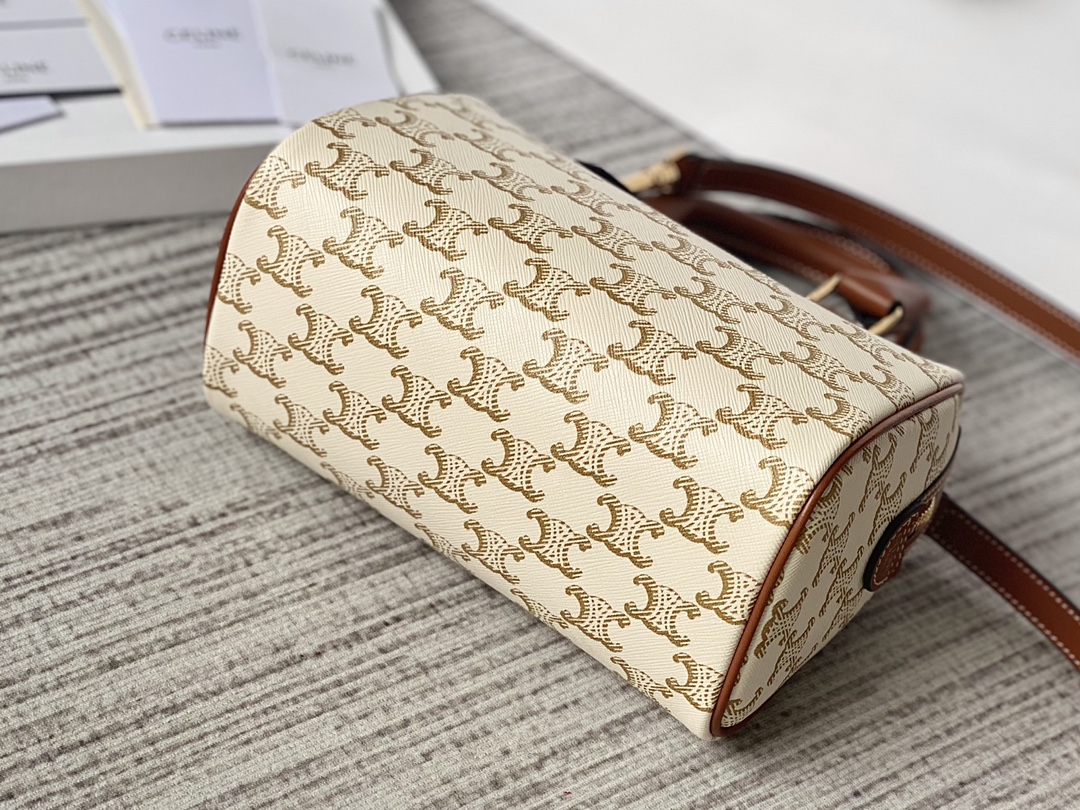 Ce**e small boston cuir triomphe
