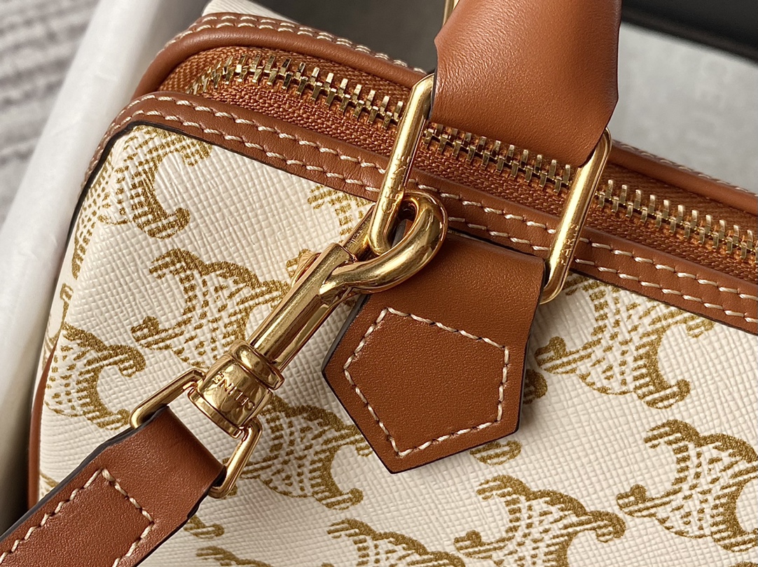 Ce**e small boston cuir triomphe